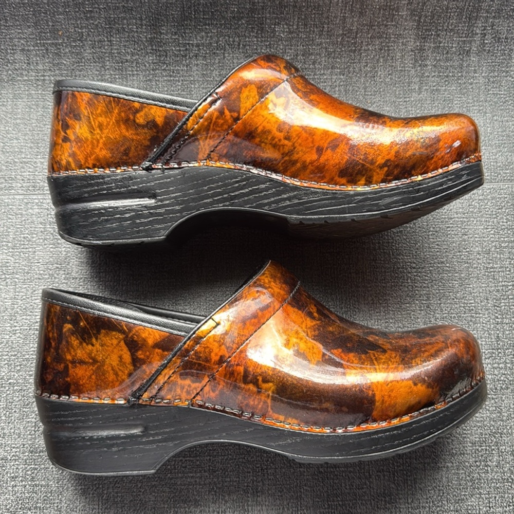 Dansko Orange(Gold) & Brown Slip-On Loafers - Size 40 (9.5-10)